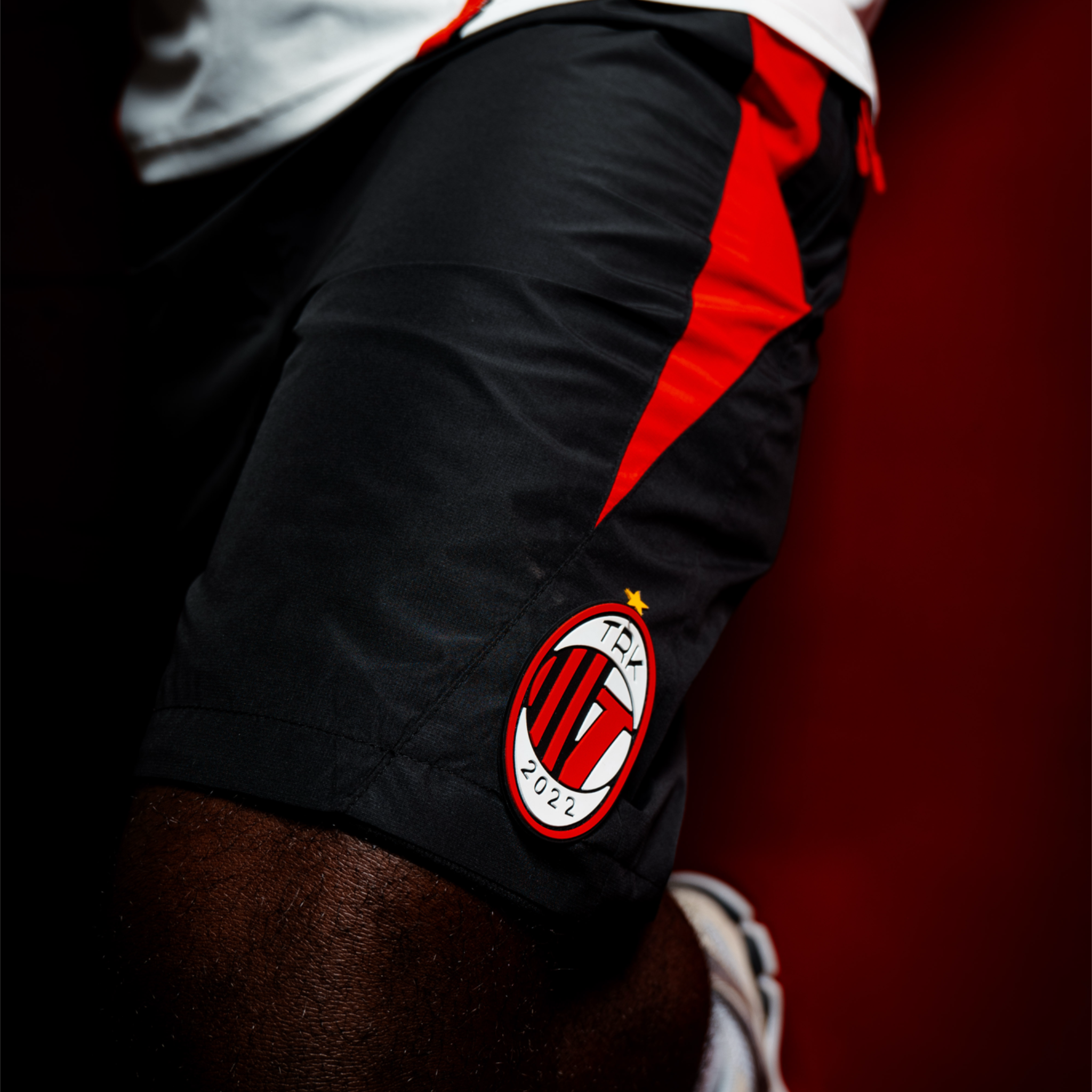 TRENCHES AC MILAN SHORTS