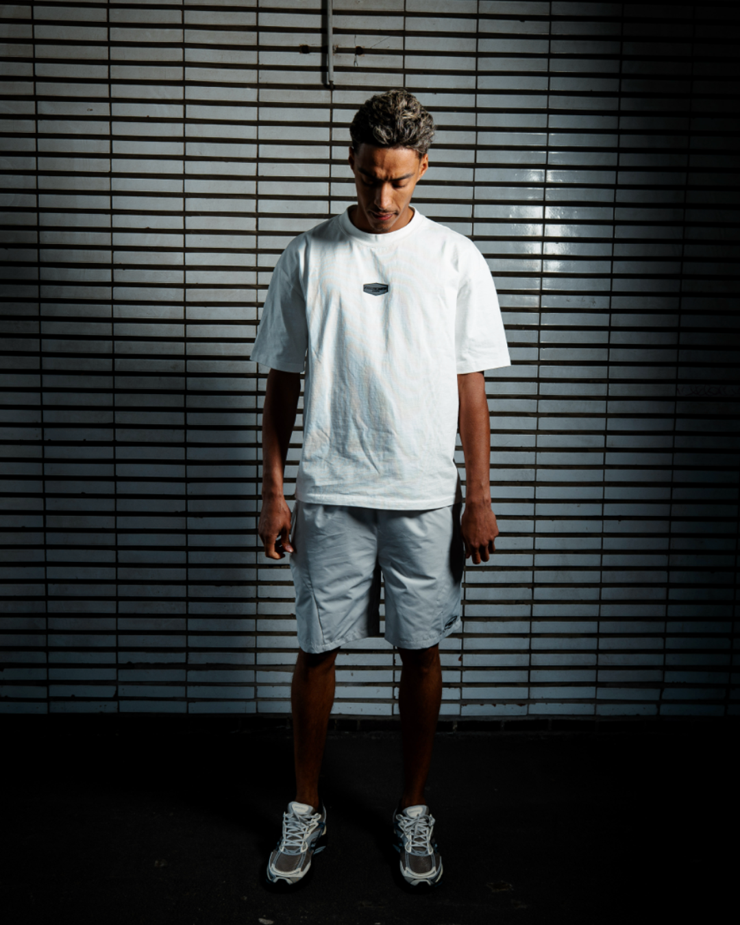 WHITE BASIC SHIRT